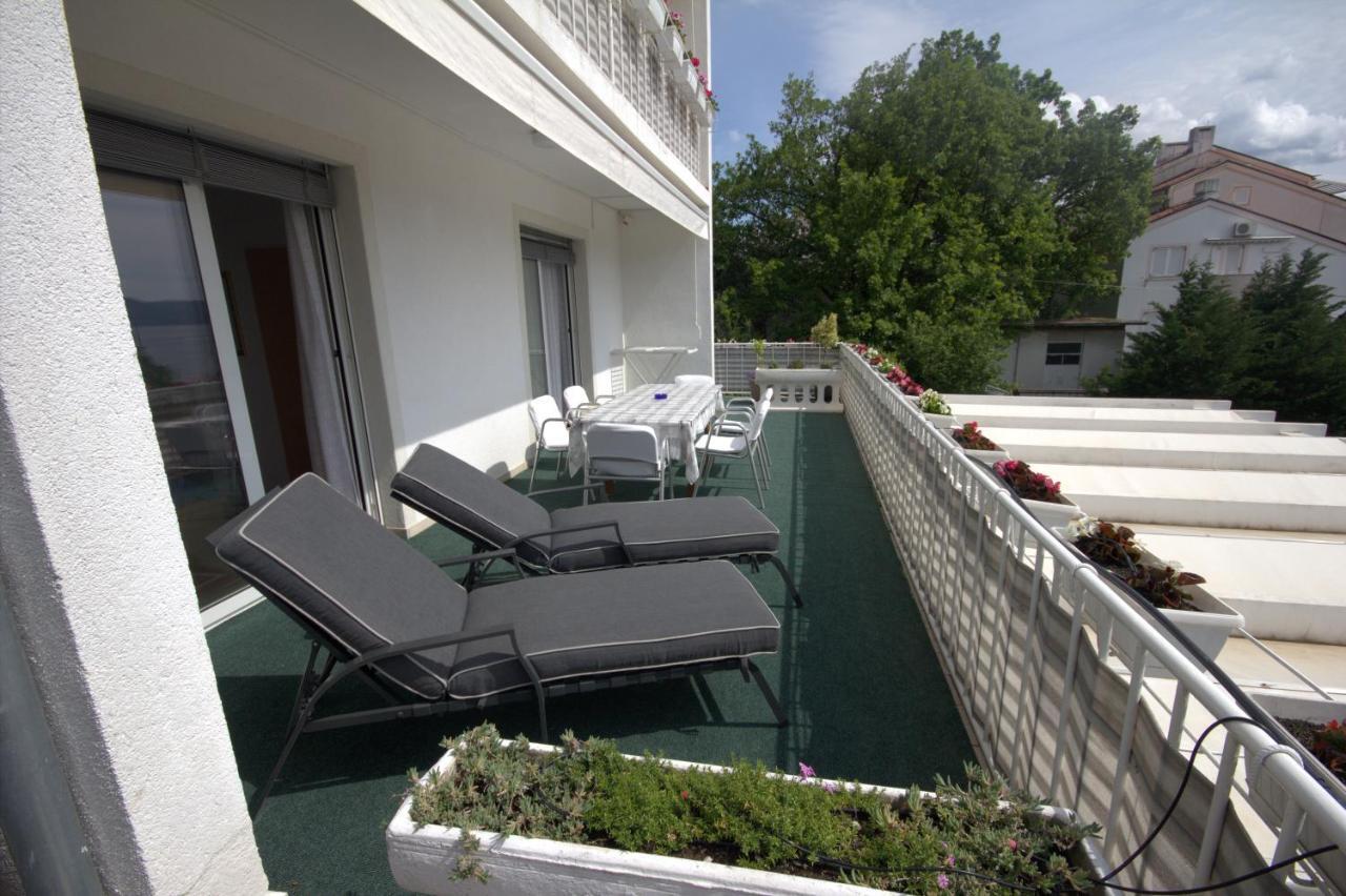 Ivan & Anka Apartments Bojko Selce Exterior photo